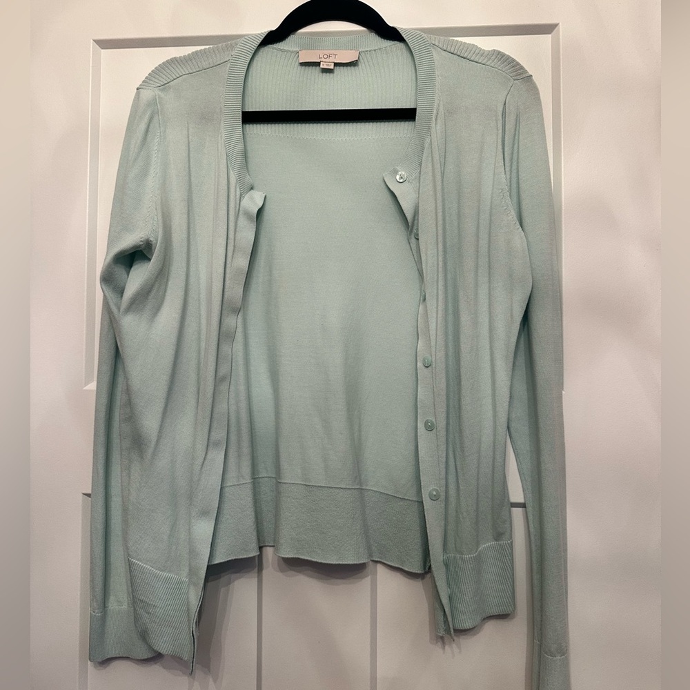 Loft Cardigan, size medium